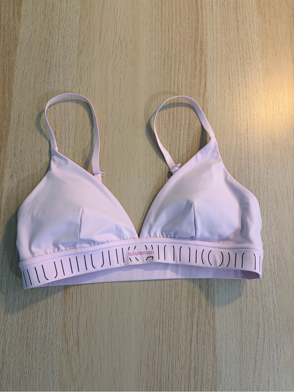 Lululemon License to Train Bra